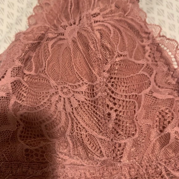 Gilly Hicks Bra - Picture 3 of 3